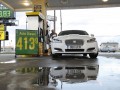 Only four stops for Jaguar XF diesel