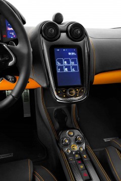 McLaren 570S Centre Dashboard