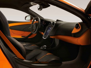 McLaren 570S Coupé Interior