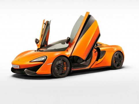 McLaren 570S Coupé With Doors Up